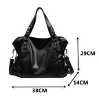 Cécile. - Elegantní Hobo-ramenní taška