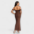 Ione - Šaty Bodycon s odhalenými rameny a řasením