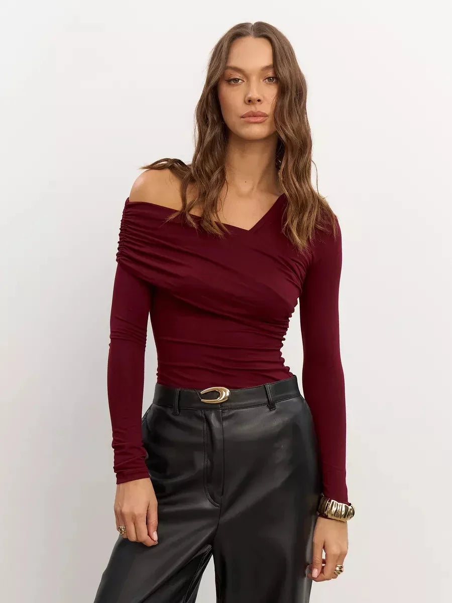 Clara Monroe Top s jedním ramenem