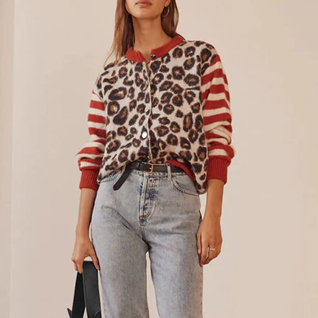 Chloé Halenka s leopardím vzorem