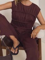 Dámský top s nařasenými rukávy a peplum lemem