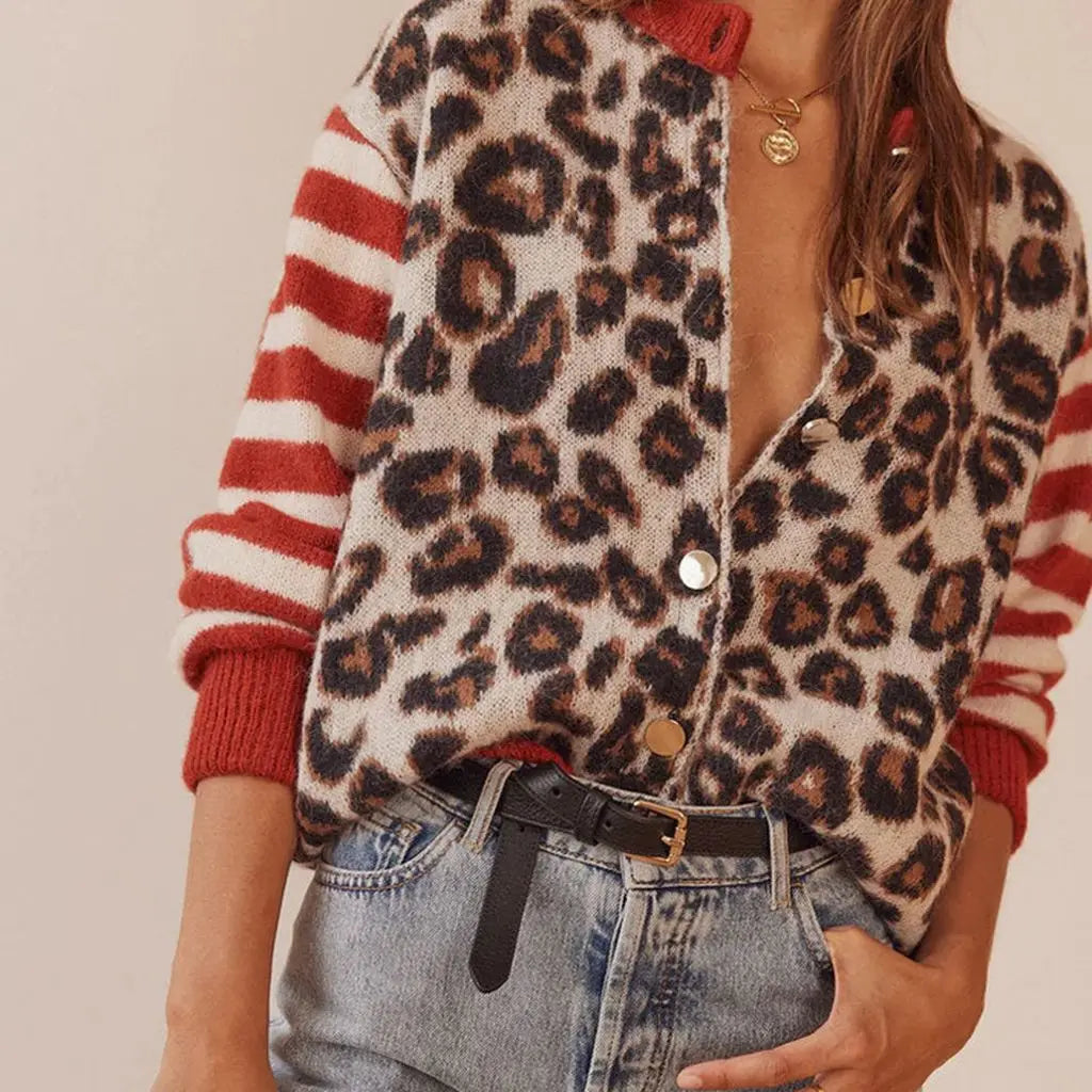 Chloé Halenka s leopardím vzorem