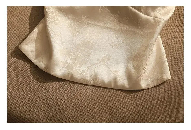 Korsett z Jacquard saténu