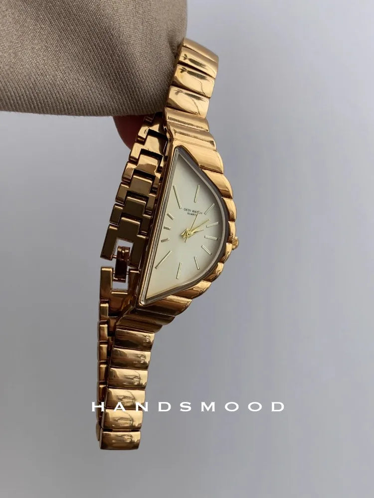 Hodinky Lunare Asymmetry