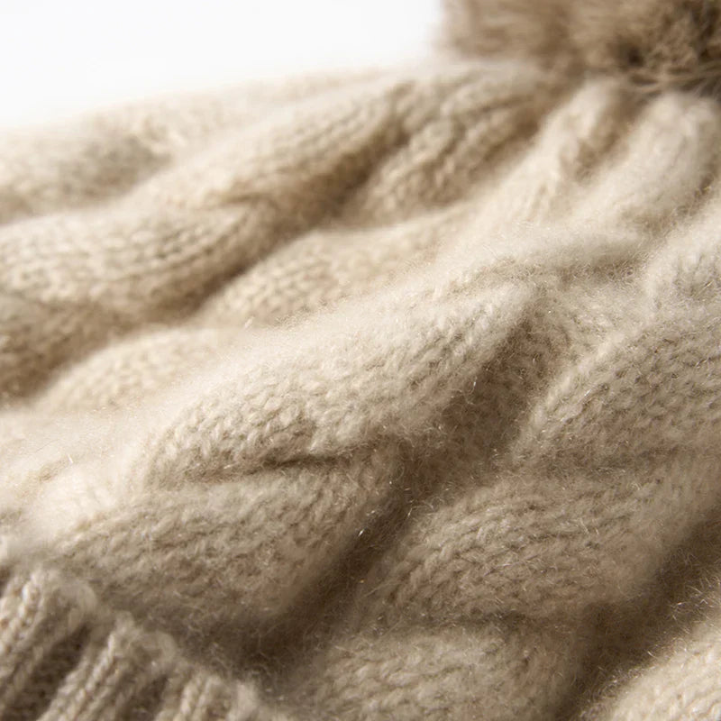 Čepice Elle Cable Cashmere s pomponem