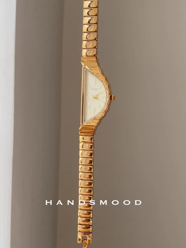 Hodinky Lunare Asymmetry