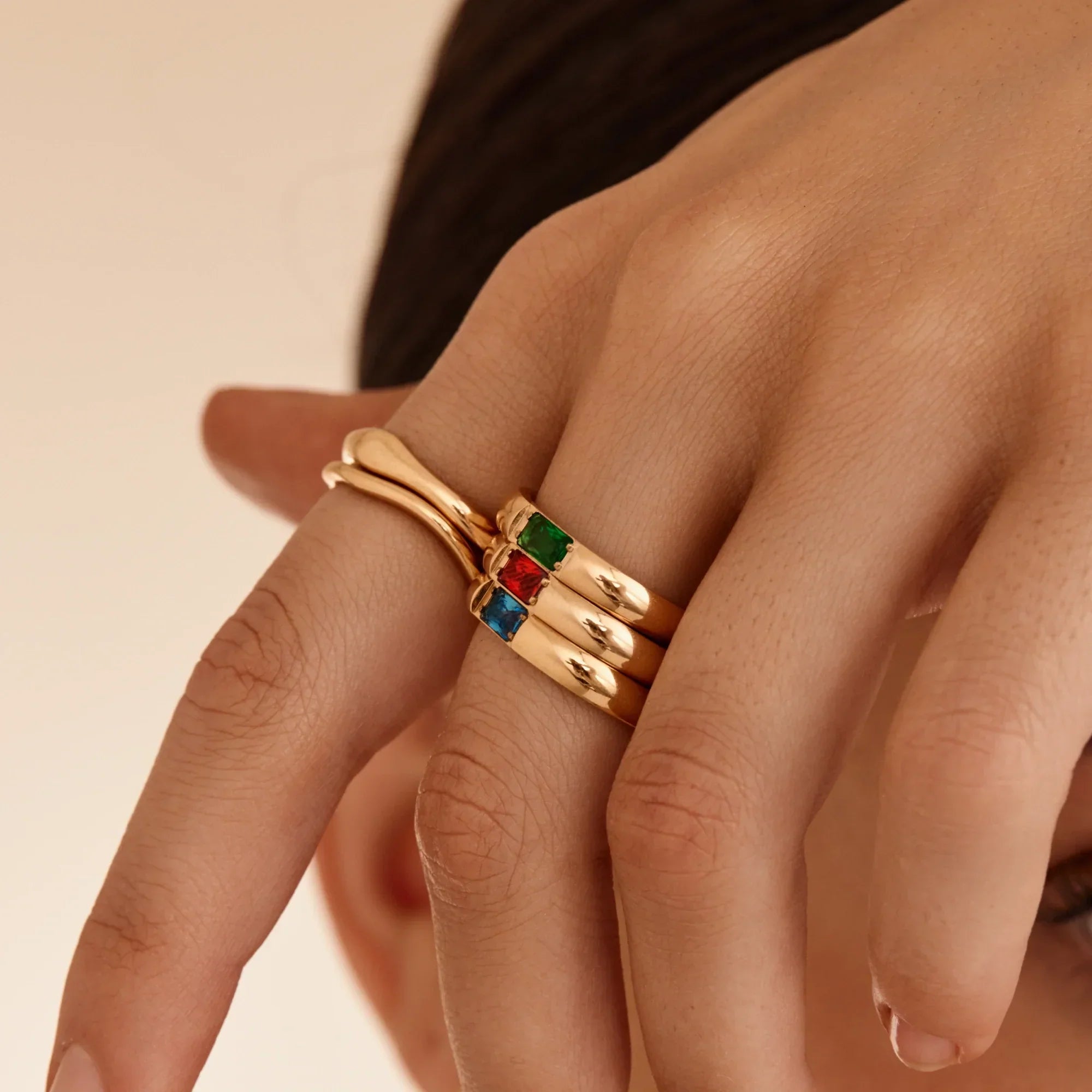 Prsten s Baguette Birthstone Band